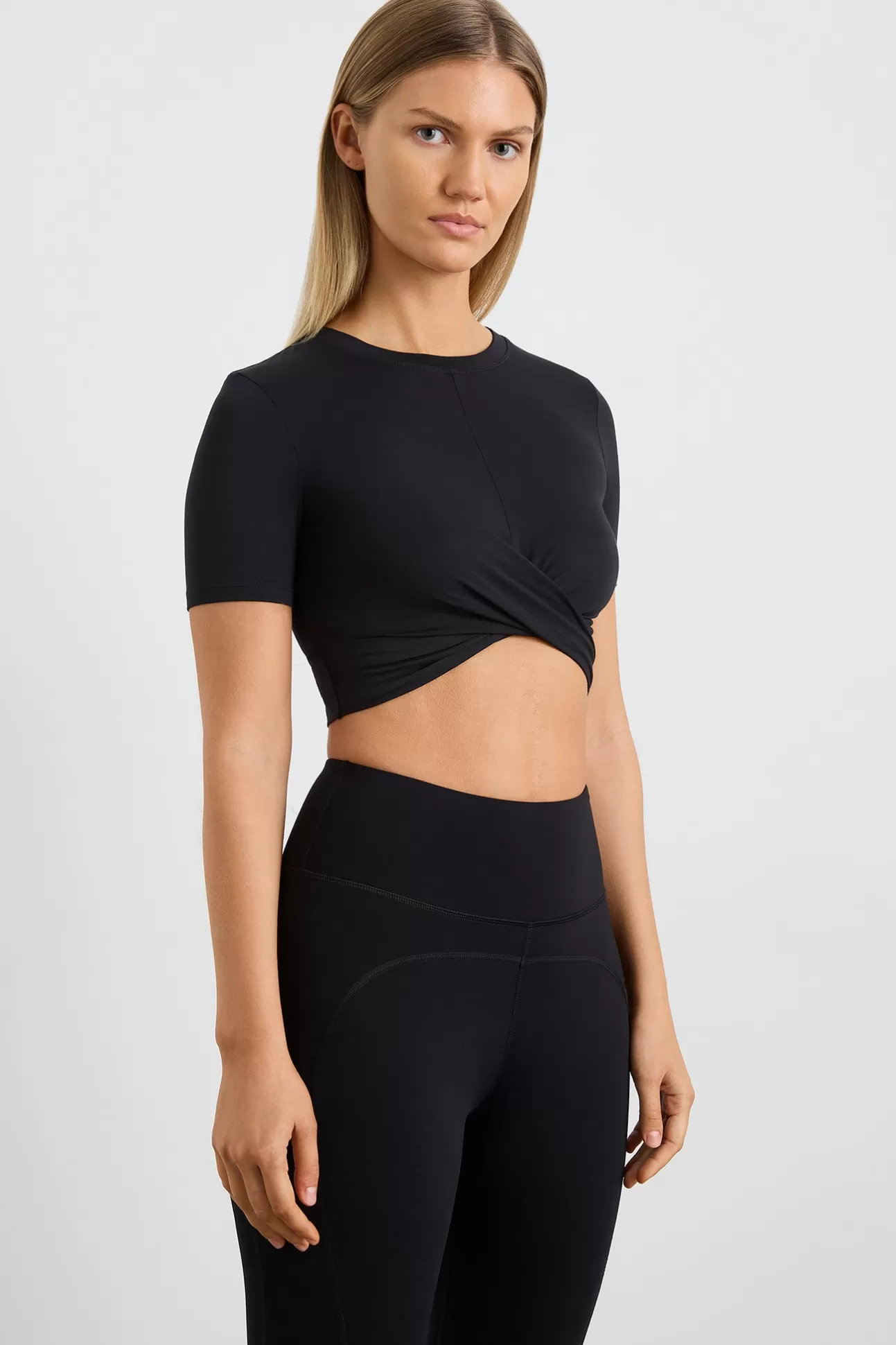 Aje ATHLETICA Crop Twist Front Tee 130 Black New