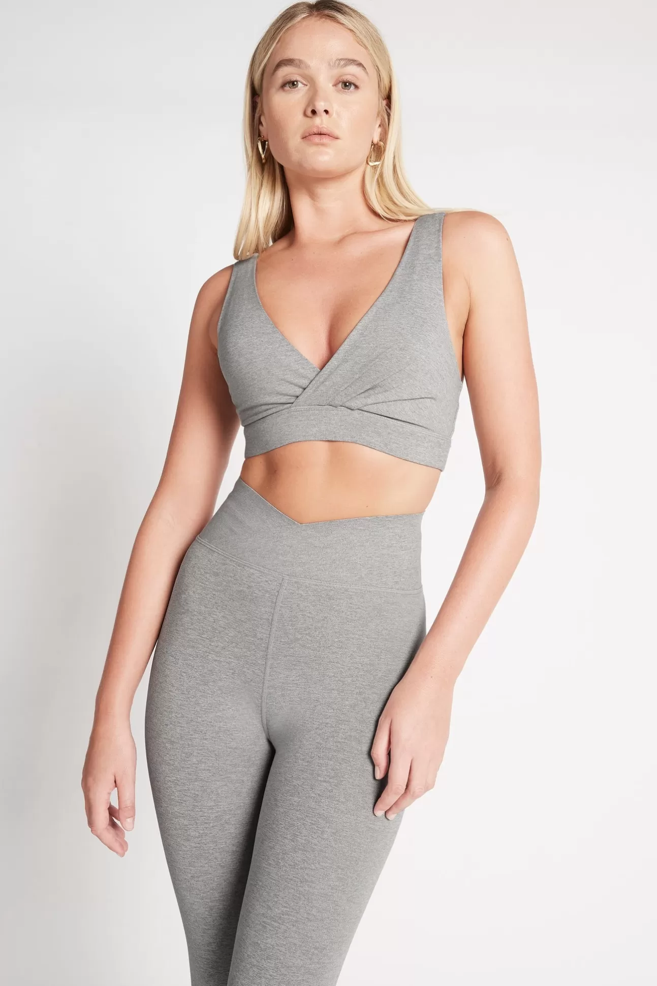 Aje ATHLETICA Crossover Sports Bra 317 Grey Marle Best