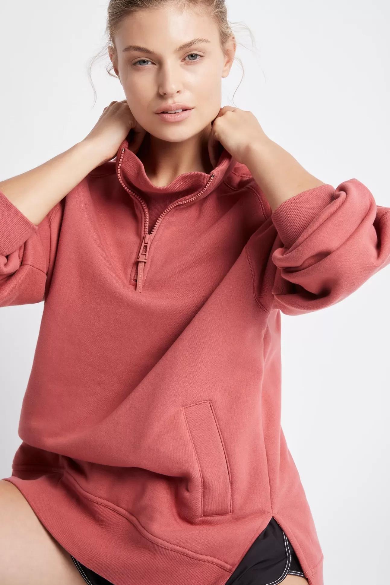 Aje ATHLETICA Funnel Neck Fleece Jumper 004 Dusty Rose Outlet