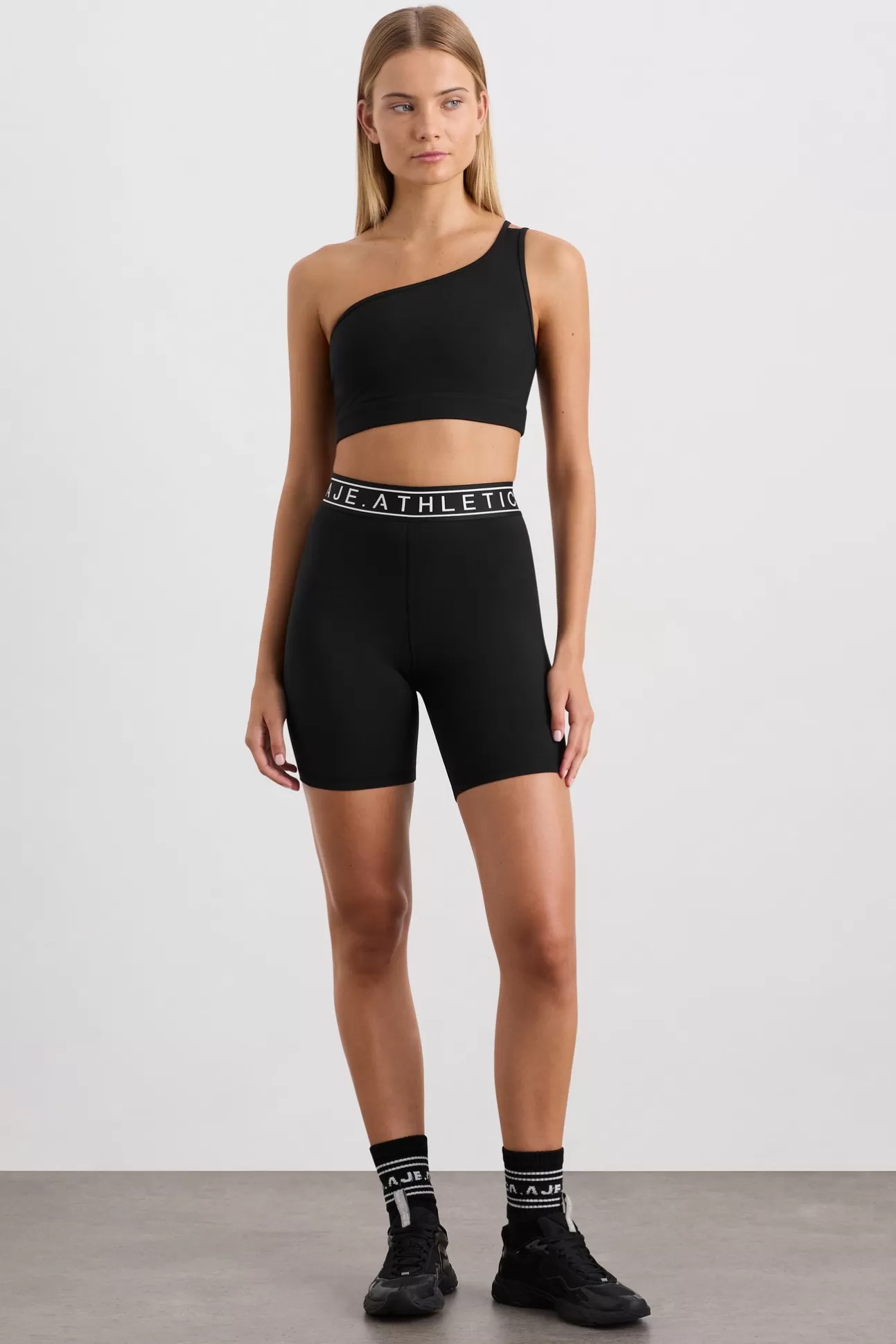 Aje ATHLETICA Mid Logo Elastic Shorts 607 Black Cheap