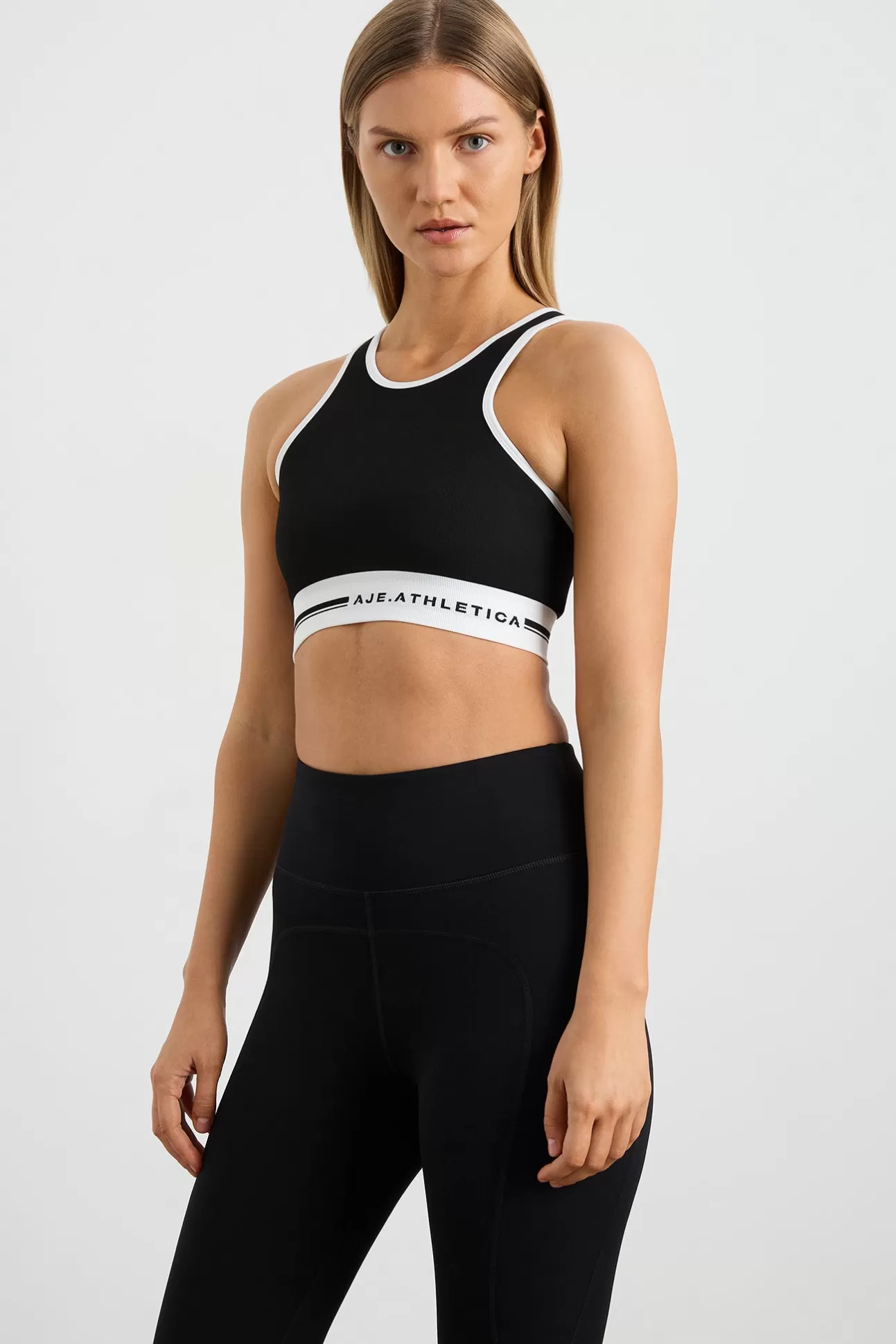 Aje ATHLETICA Seamless Crop Top 331 Black Outlet