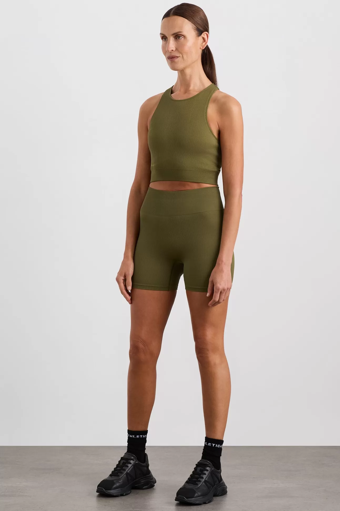 Aje ATHLETICA Seamless Rib Short 624 Deep Khaki Fashion