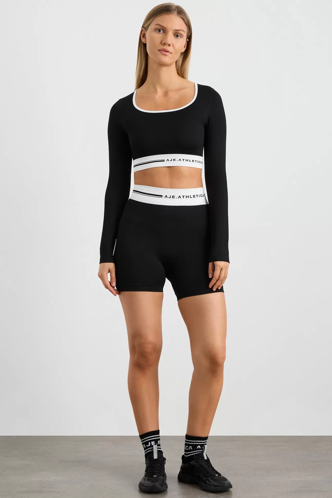 Aje ATHLETICA Seamless Short 601 Black Discount