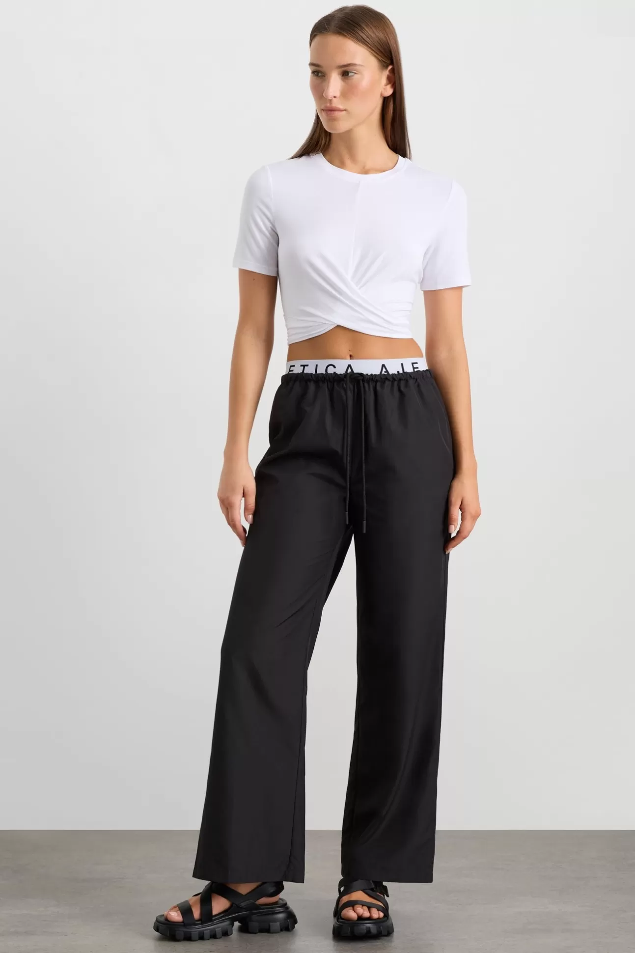 Aje ATHLETICA Split Back Relaxed Pant 516 Black Store