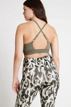 Adjustable Strap Ribbed Cross Back Sports Bra 322