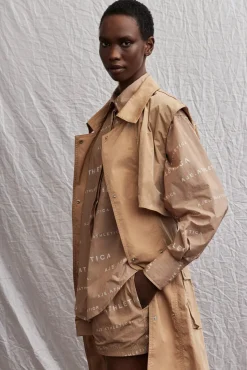 All Over Logo Spray Shirt 406