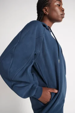 All Rounder Hoodie 410