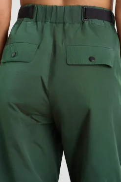 Belted Windbreak Pant 502