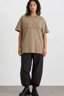 Block Logo Boyfriend Tee 102