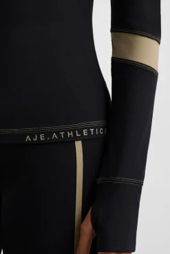 Colour Blocked Quarter Zip 758