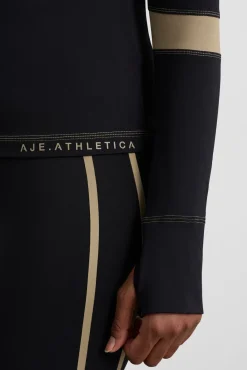 Colour Blocked Quarter Zip 758