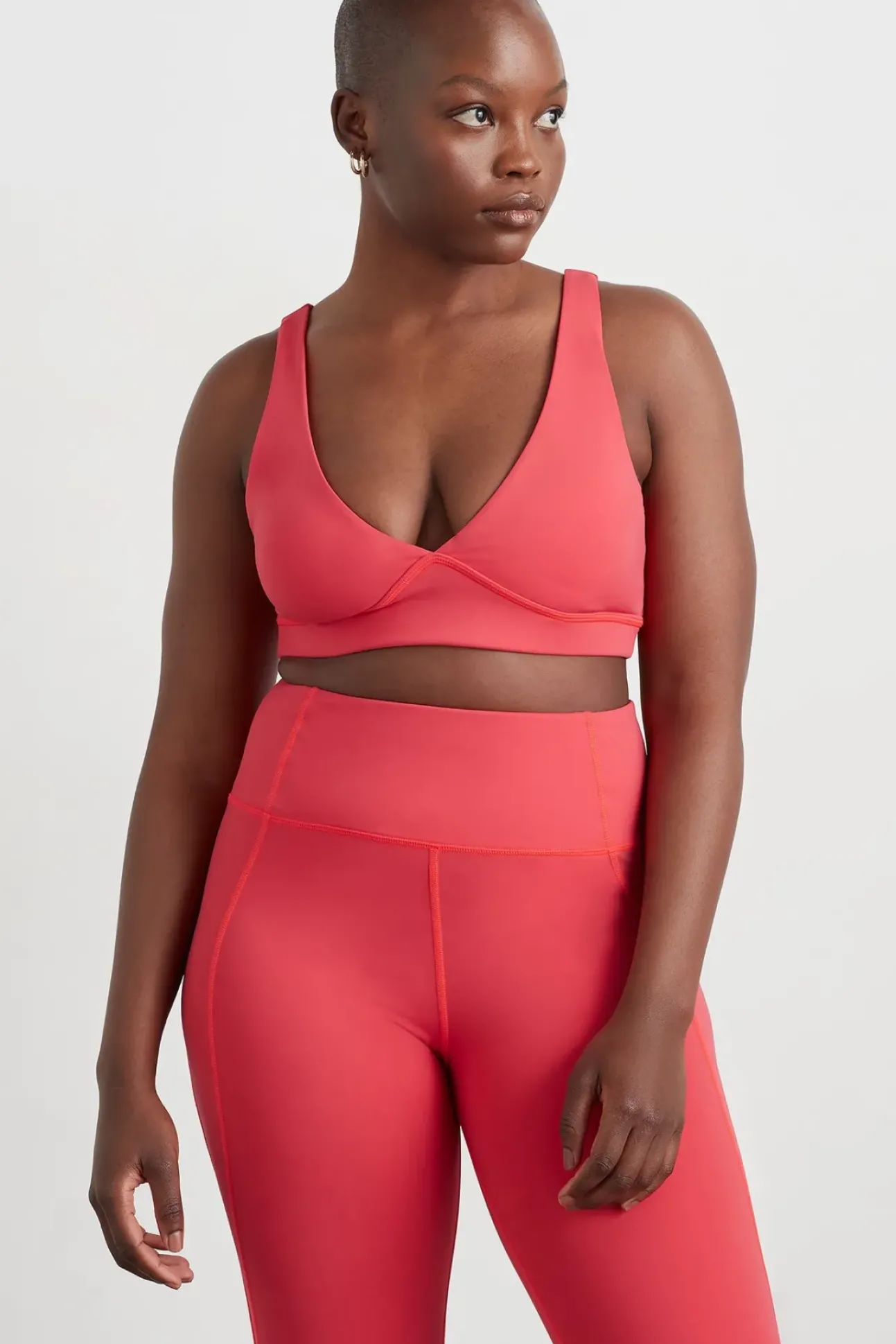 Contour Plunge Sports Bra 342