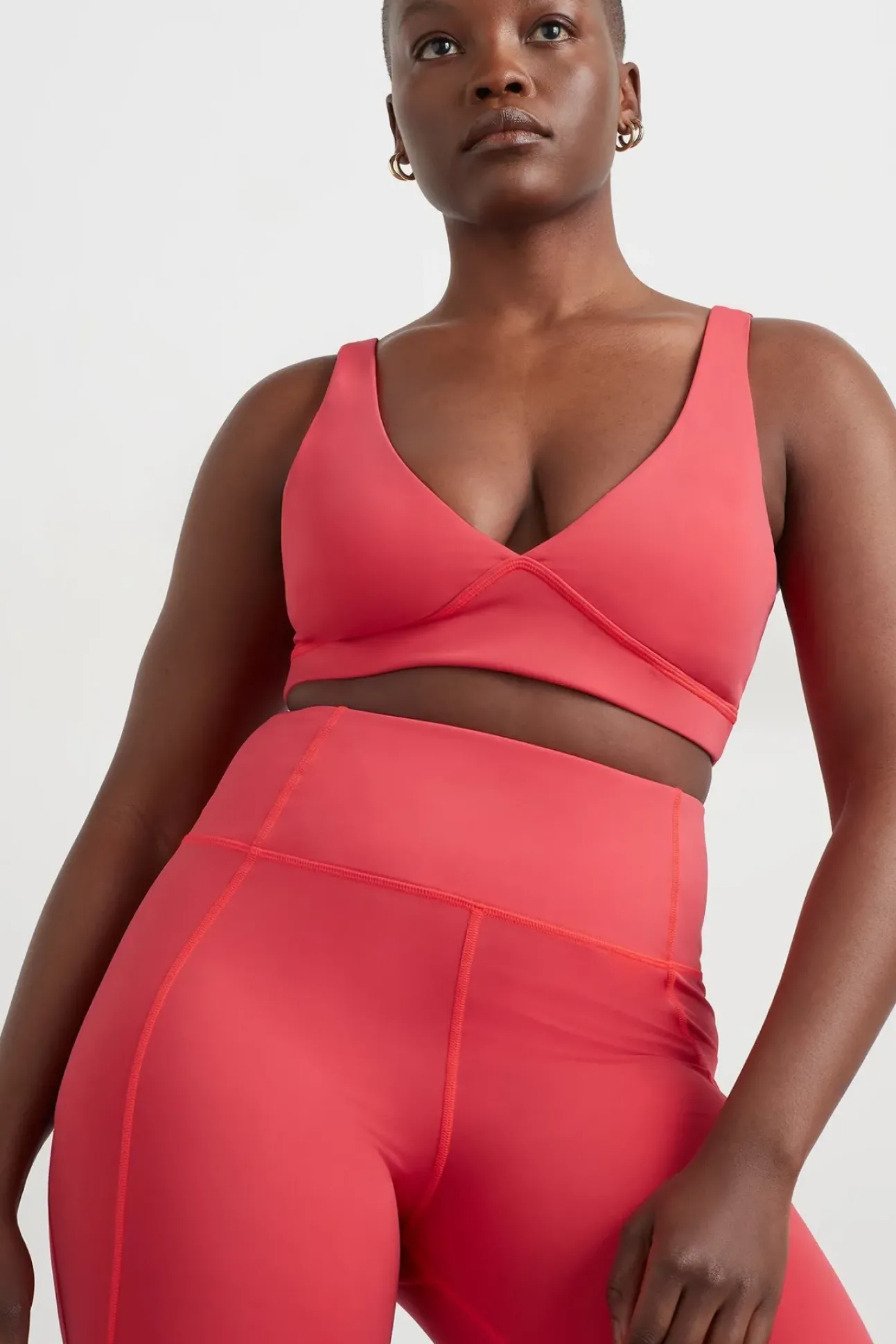 Contour Plunge Sports Bra 342