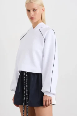 Cropped Contrast Hoodie 405