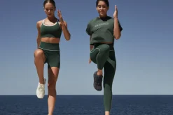 Cropped Logo Tee 105