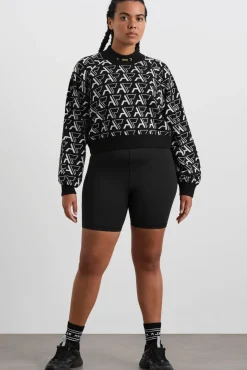 Cropped Monogram Sweater 408