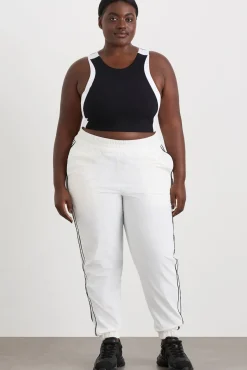 Cross Back Crop Top 311