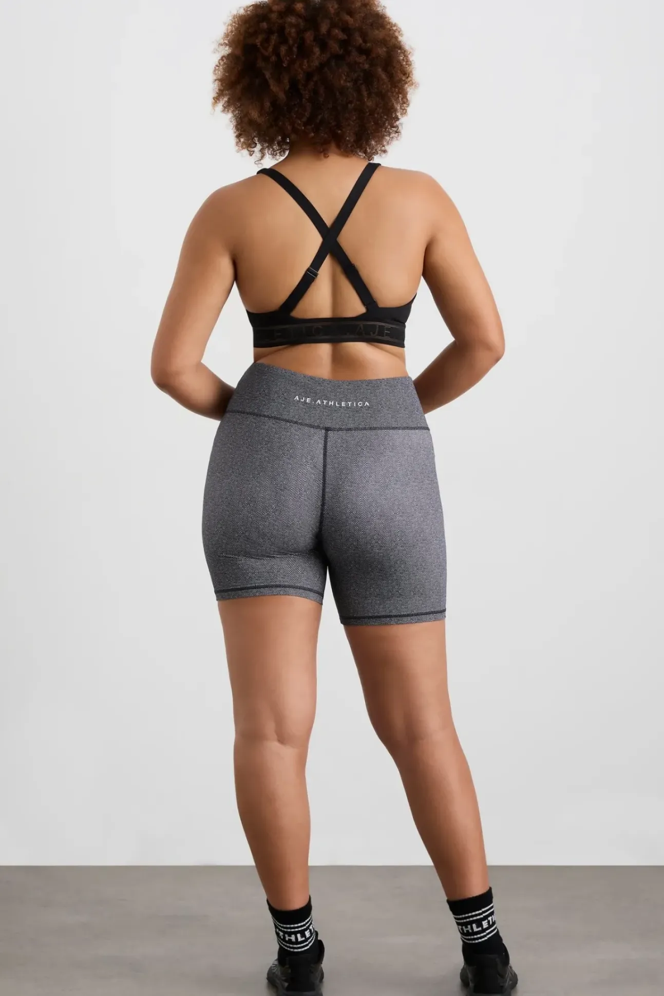 Cross Back Sports Bra 383