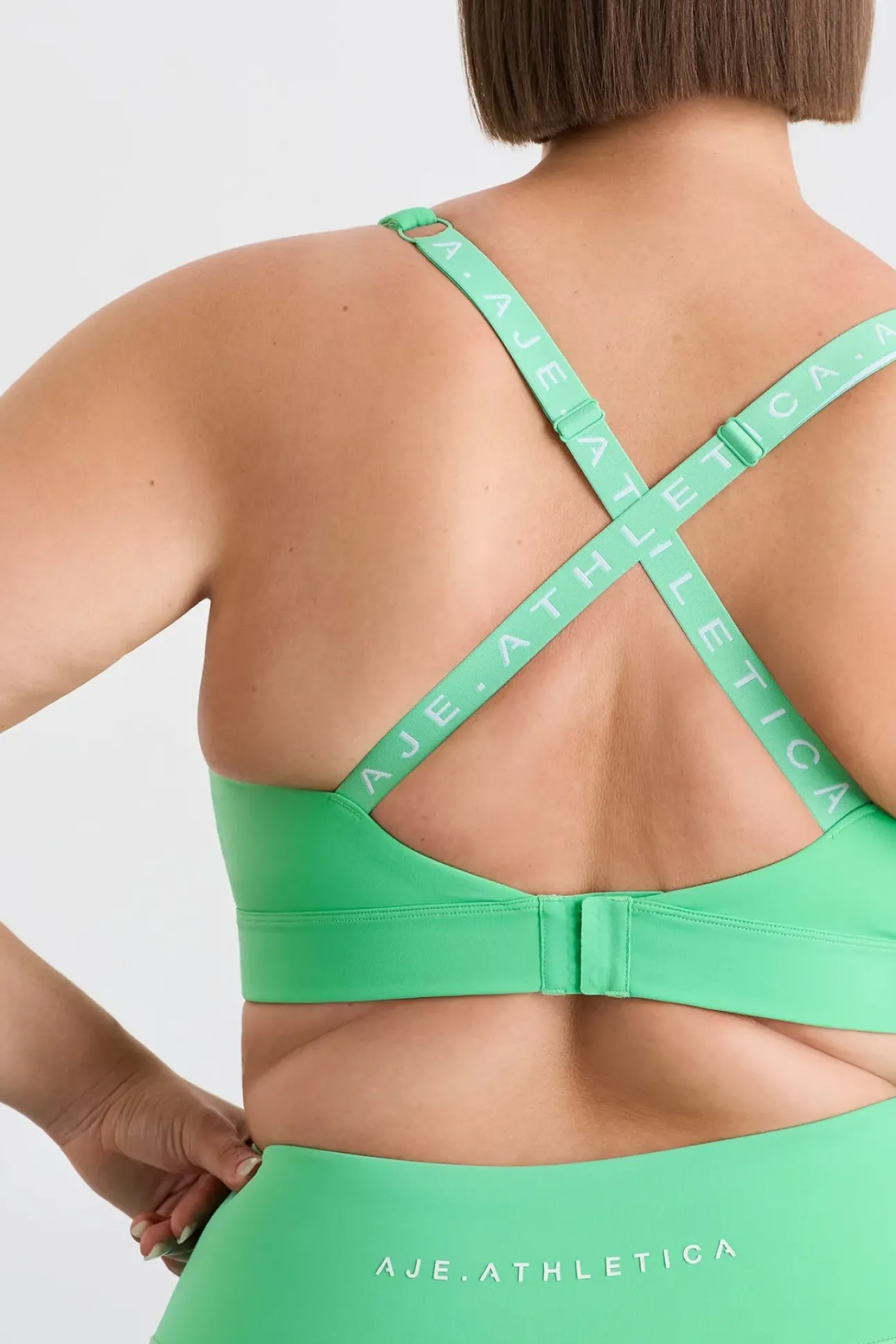 Crossback Sports Bra 343