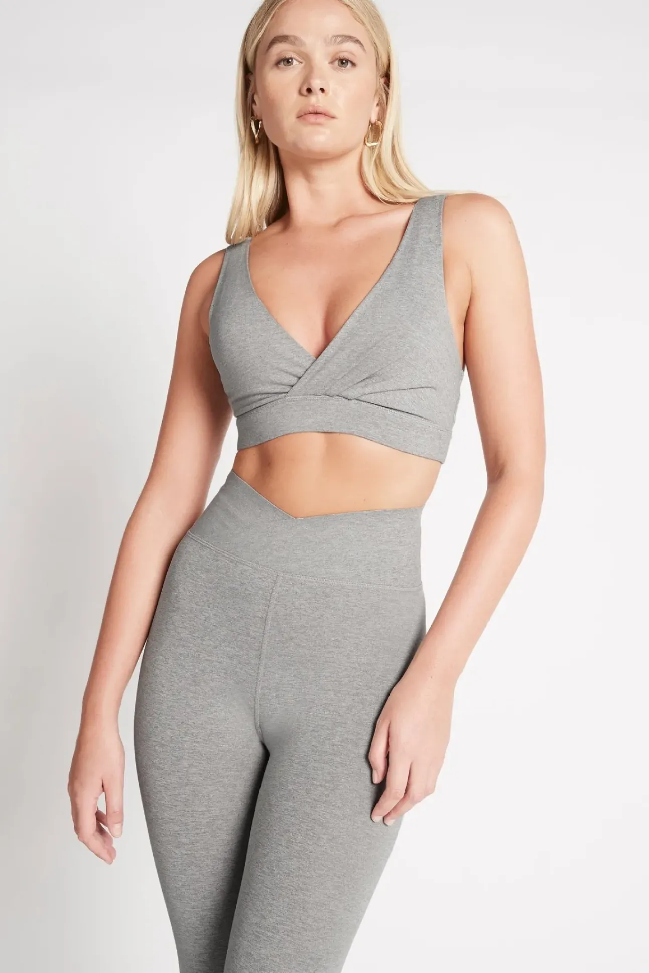 Crossover Sports Bra 317