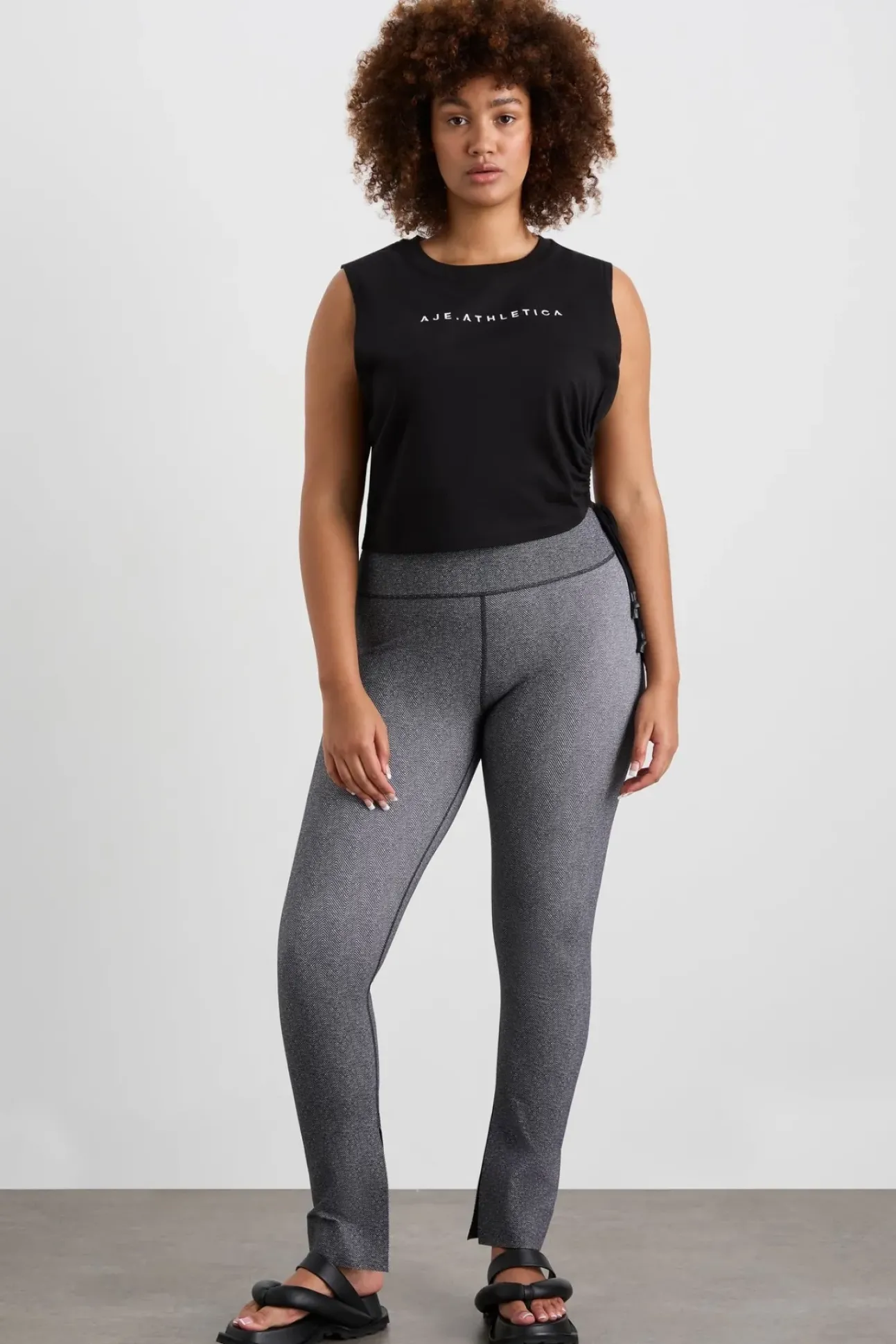 Drawcord Cut Out Tank 158