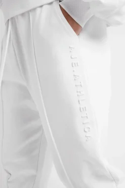 Essential Trackpants 501