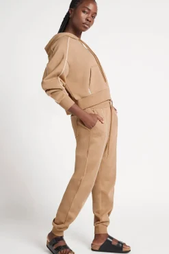 Fleece Contrast Piping Trackpants 504