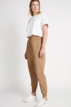 Fleece Contrast Piping Trackpants 504