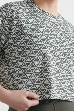 Geo Print Crop T-Shirt 105