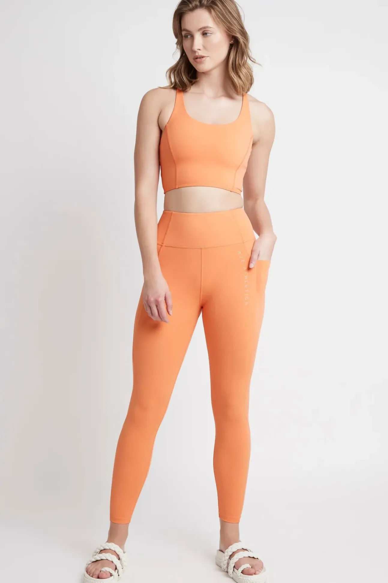 High Rise 7/8 Logo Legging 203