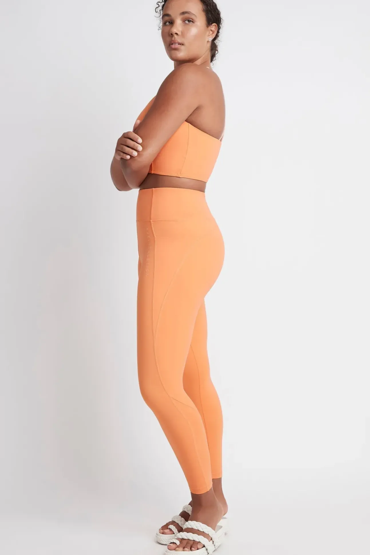High Rise 7/8 Logo Legging 203