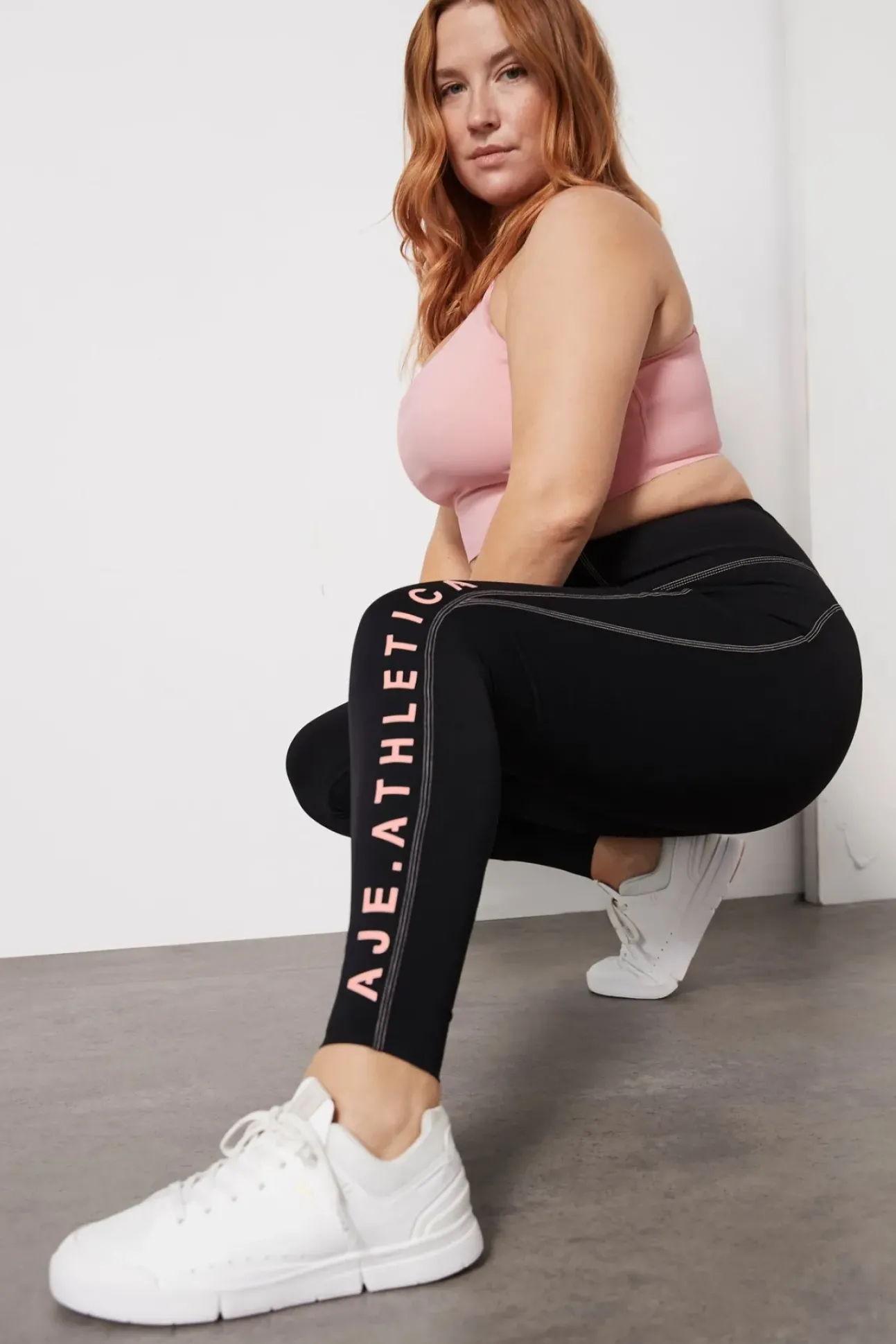 High Rise Contrast Stitch Logo Full Length Legging 203