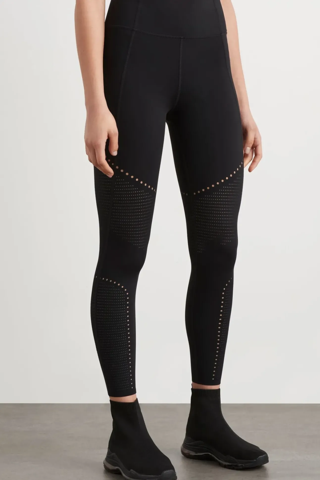 High Rise Perforated 7/8 Legging 227