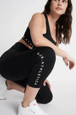 High Rise Signature Logo 3/4 Legging 218