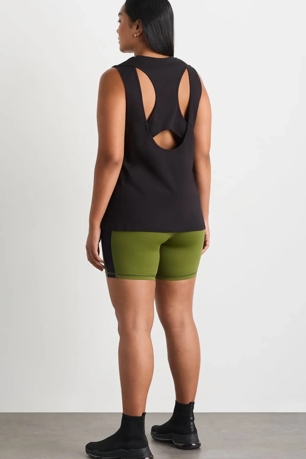 Interlock Logo Tank 141