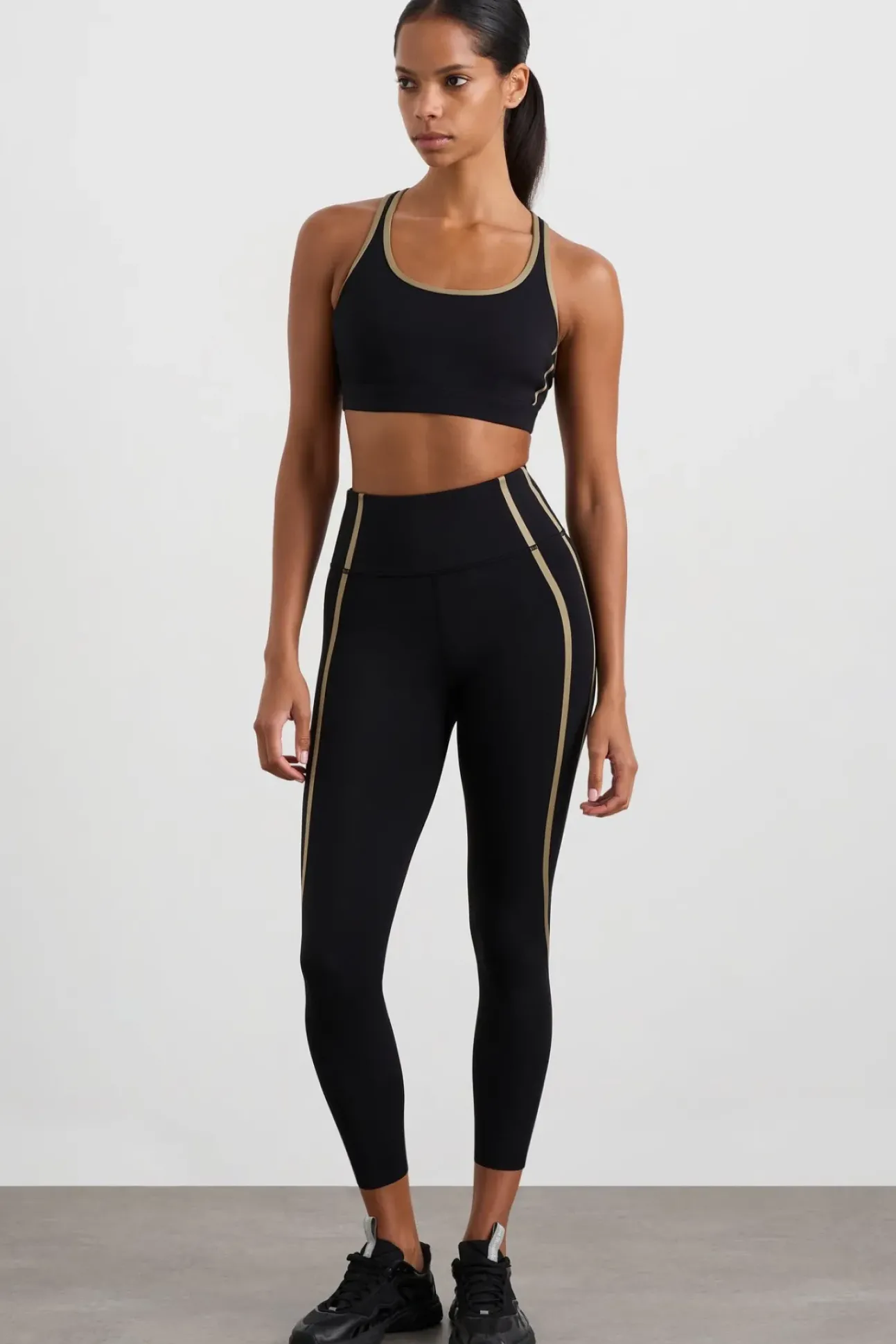 Lattice Logo Strap Bra 360