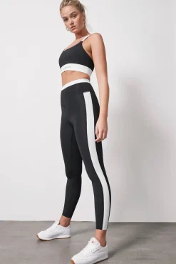 Light Support Sports Bra 320