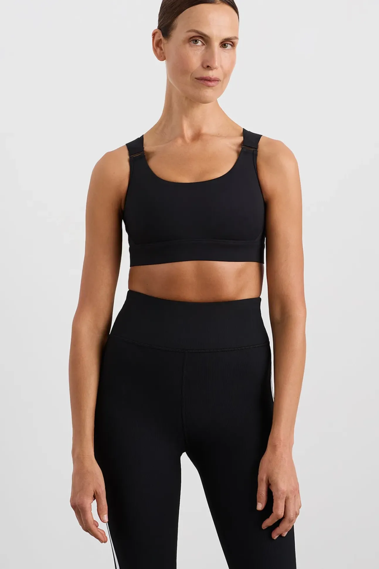 Logo Crossback Sports Bra 395