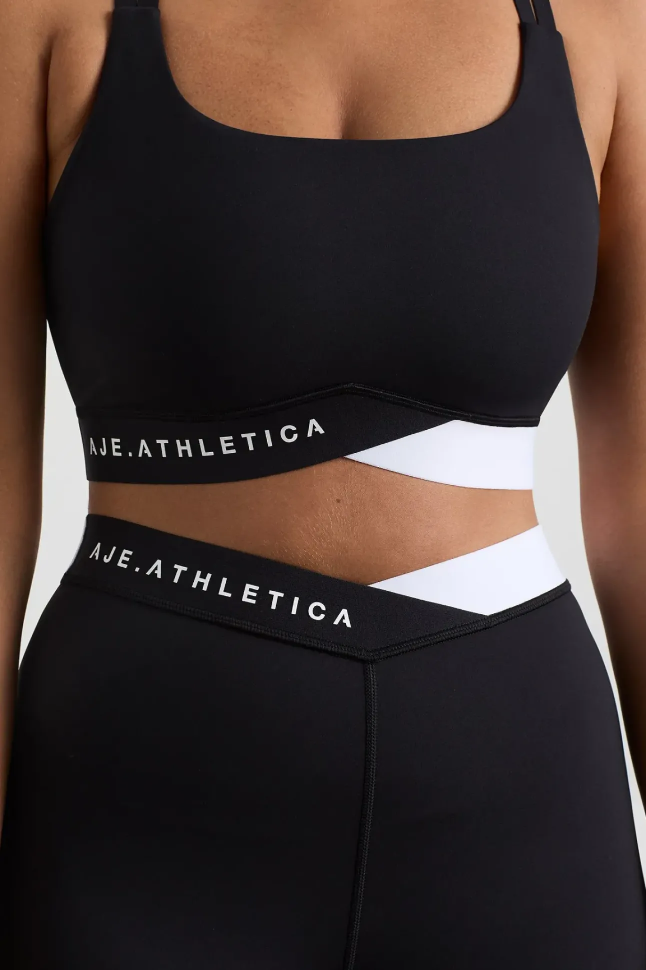 Logo Elastic Sports Bra 323