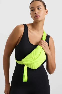 Logo Quilted Belt Bag 930