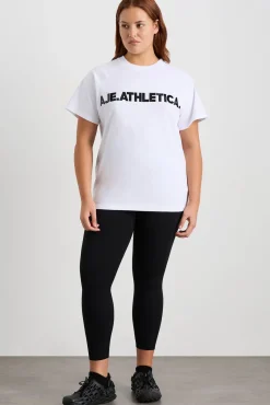 Logo Raglan T-Shirt 110