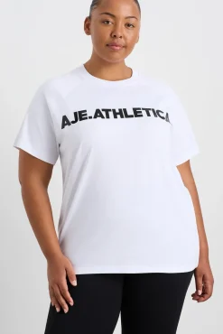 Logo Raglan T-Shirt 110