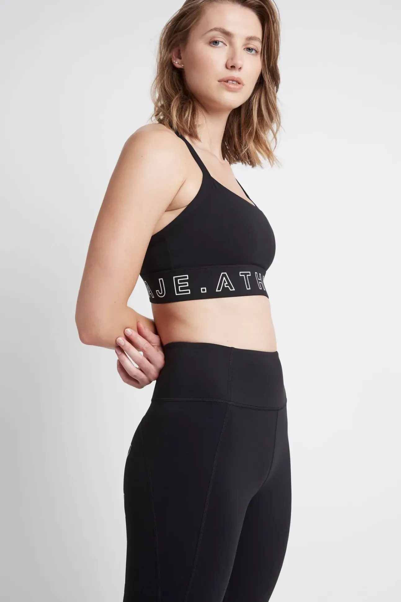 Logotape Adjustable Strap Sports Bra 307