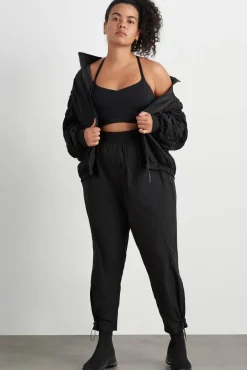 Logotape Spray Trackpants 511