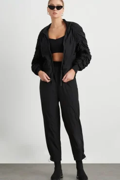 Logotape Spray Trackpants 511