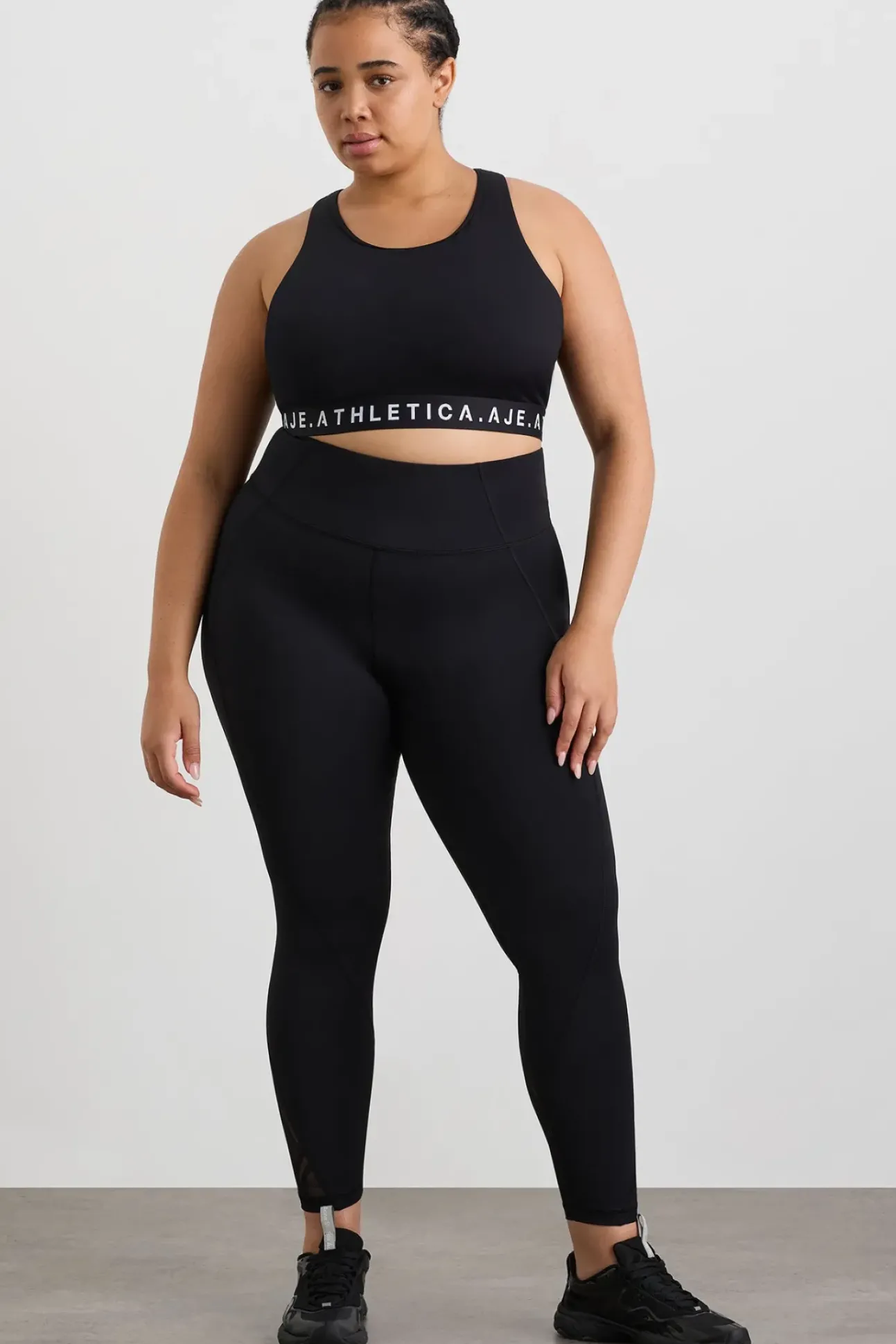 Mesh Back Sports Bra 375