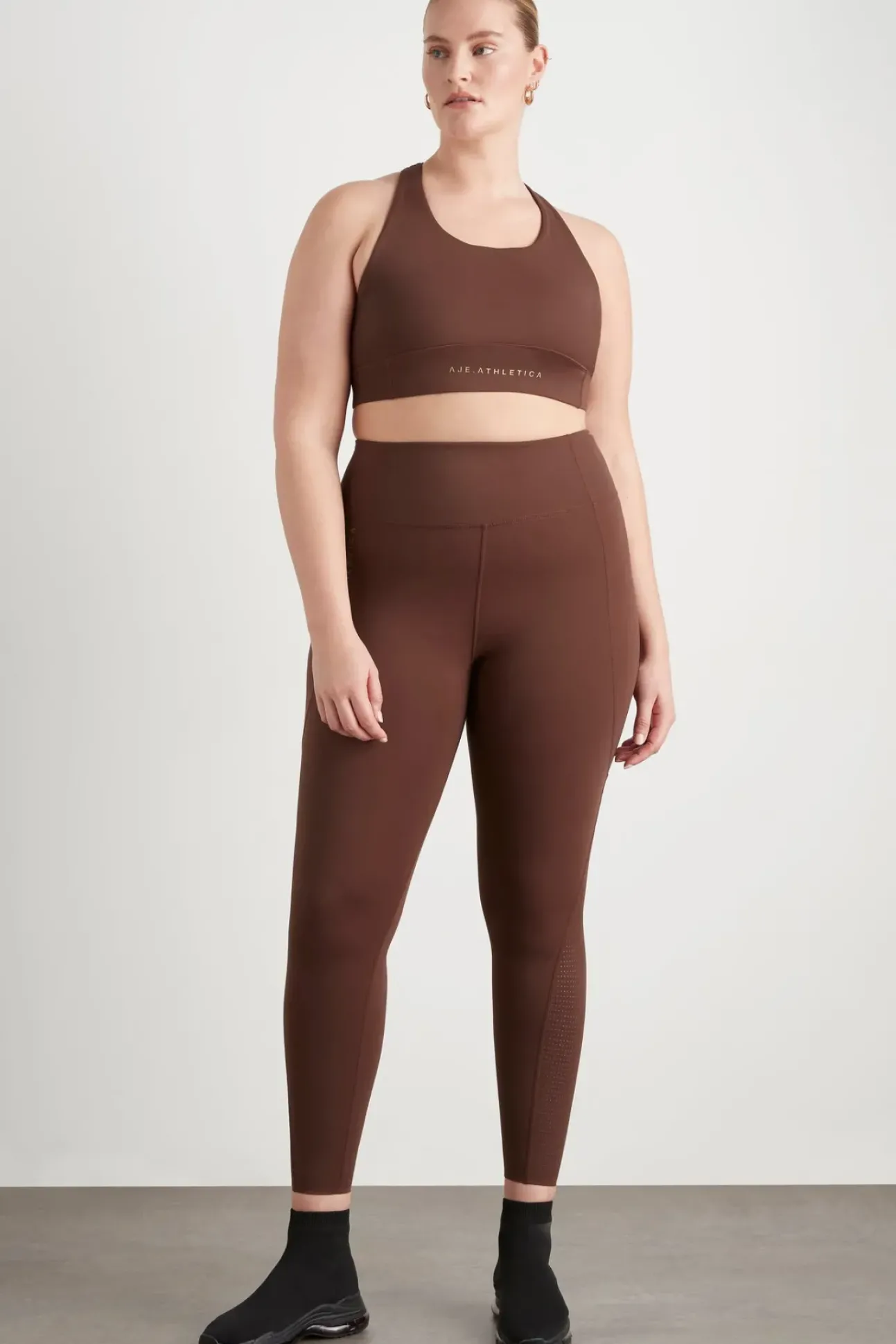 Mesh Racer Back Sports Bra 338