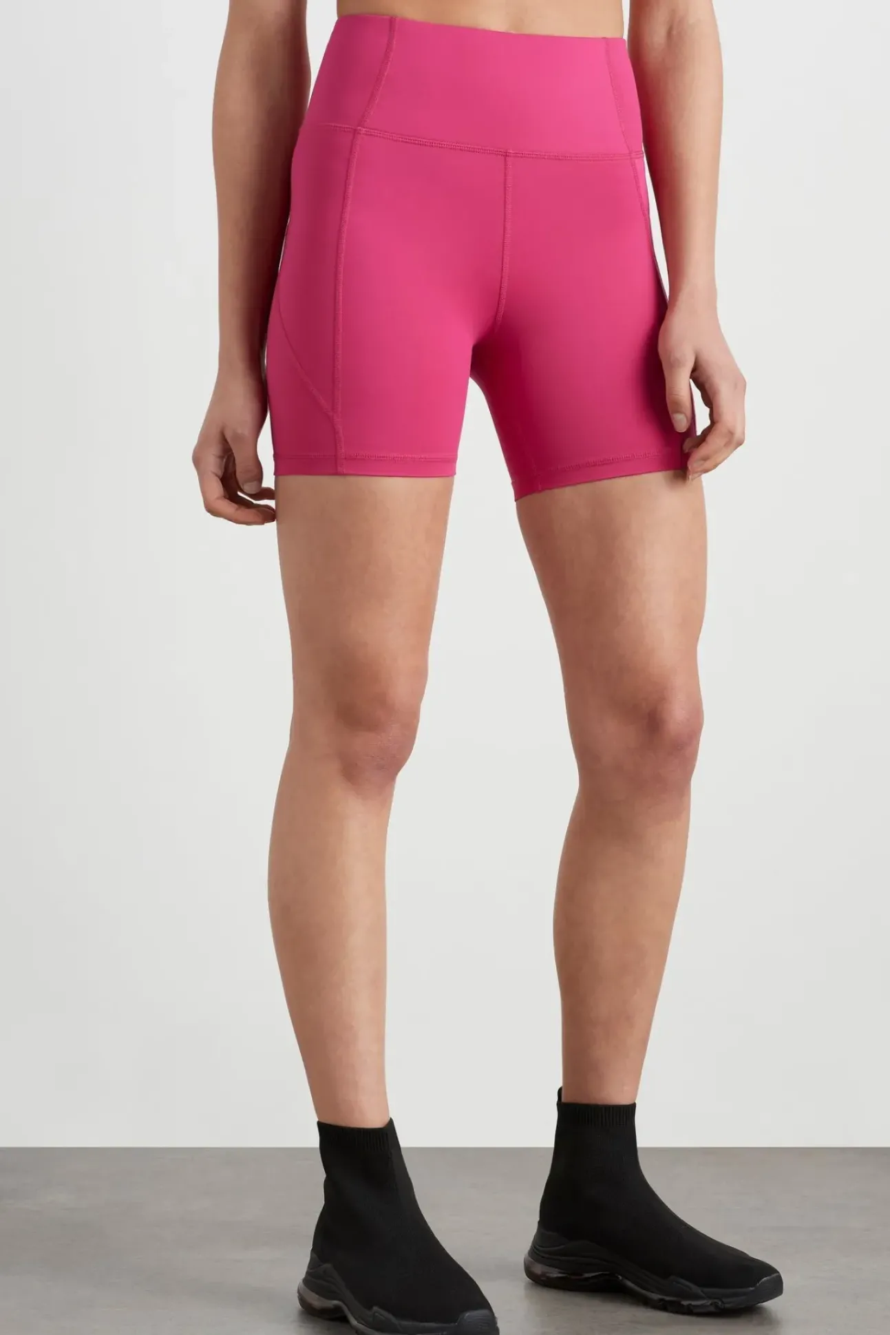 Mid Length Bike Short 626