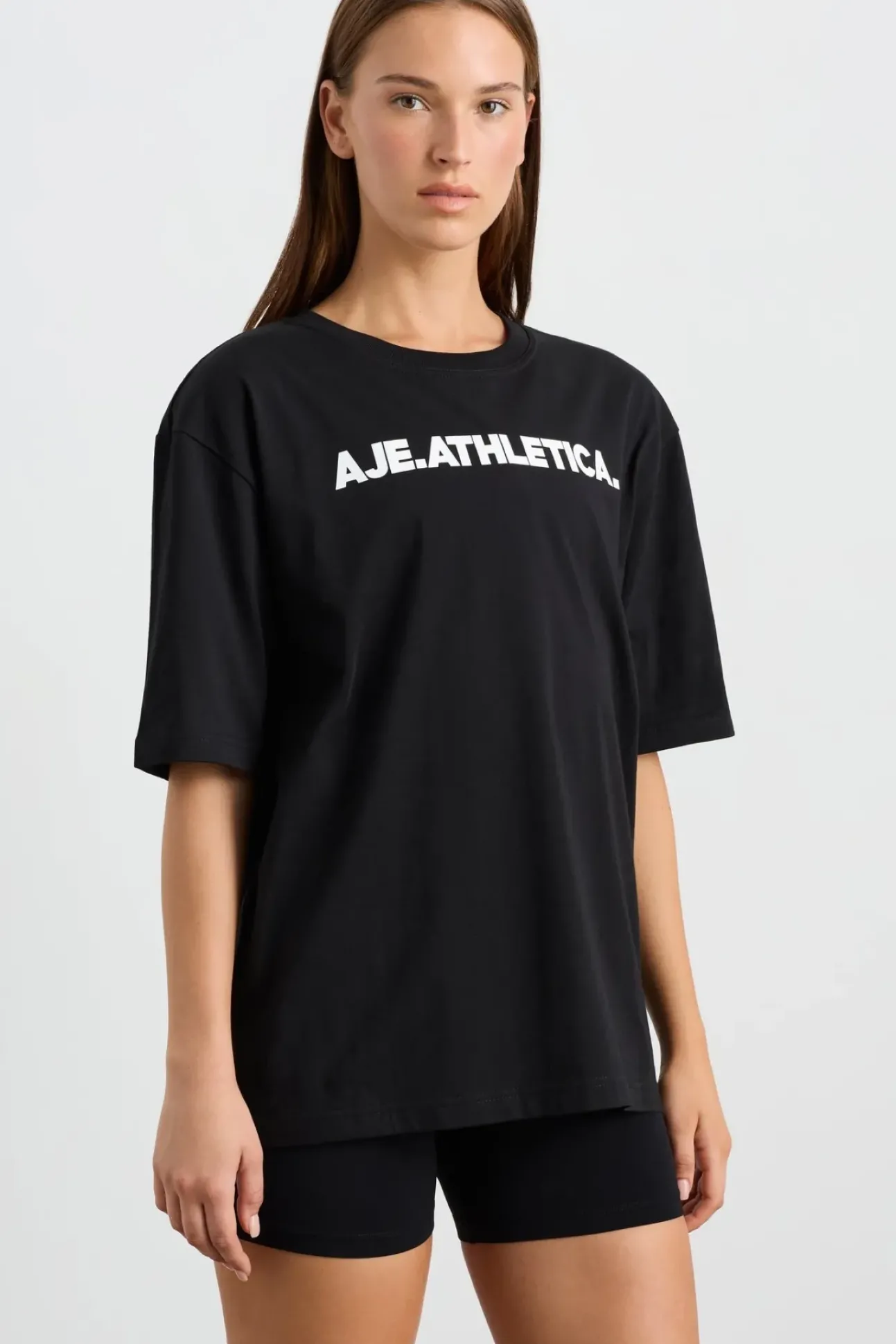 Oversized Bold Logo Tee 102