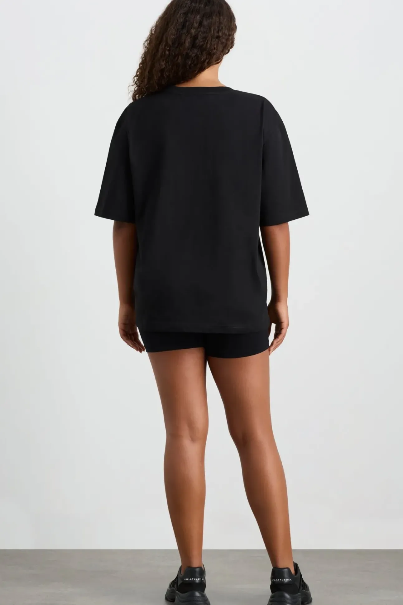 Oversized Bold Logo Tee 102